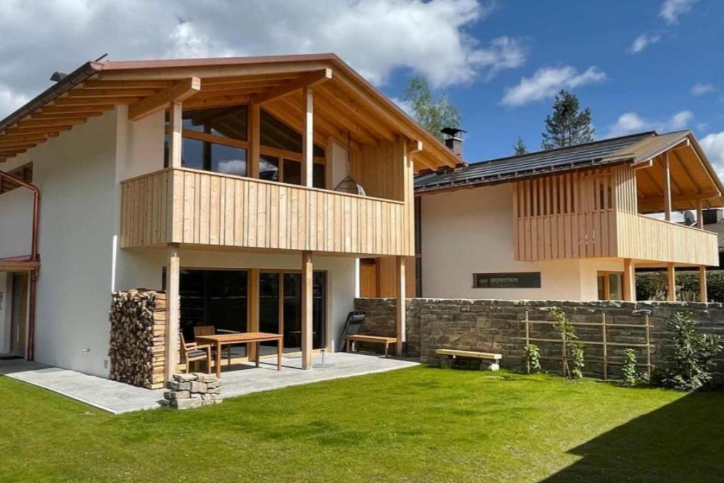 Ferienwohnung H9 Berg In ガルミッシュ・パルテンキルヒェン エクステリア 写真